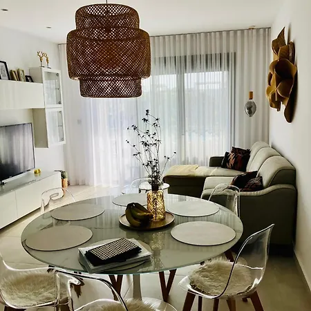 Casa Noyas Oasis Apartment *