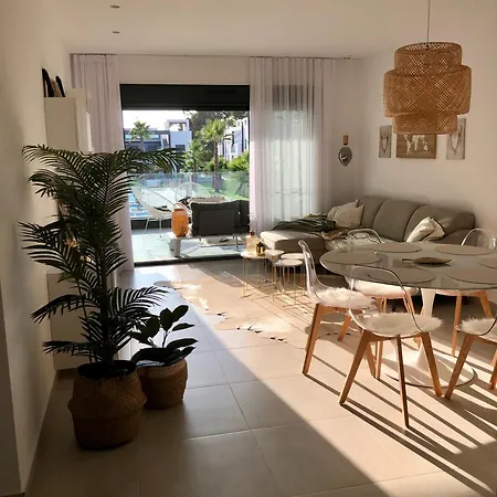 Casa Noyas Oasis Apartment